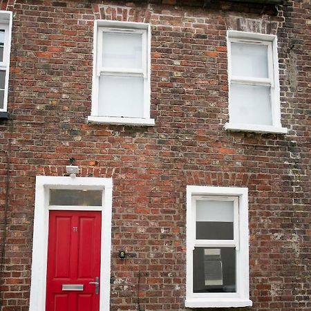 11 College Place North Belfast Exterior photo